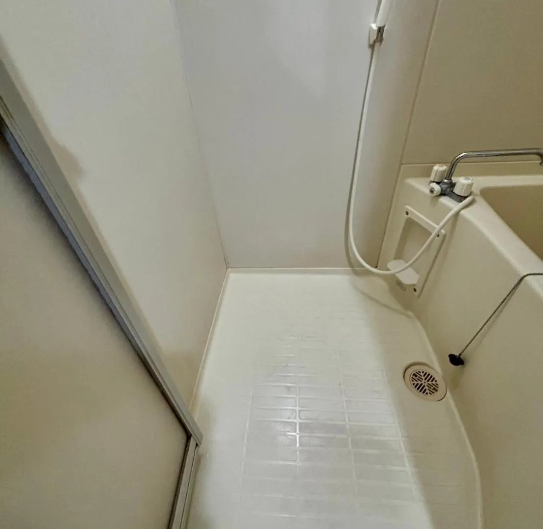 Two Devided Rooms With Two Large Beds Close To Nipponbashi Οσάκα Διαμέρισμα